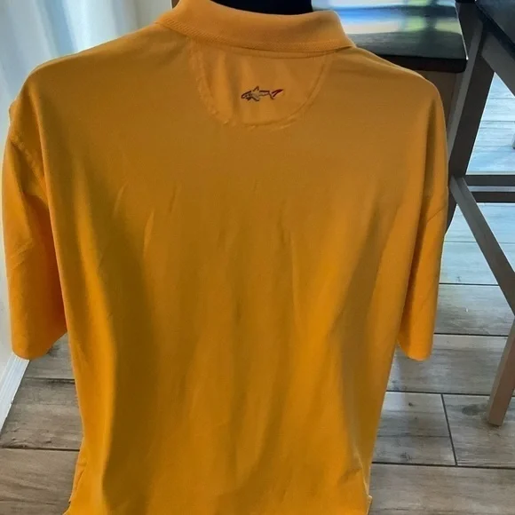 Men’s used Greg Norman play dry yellow orange golf shirt sewn polo  logo size XL - Picture 4 of 4